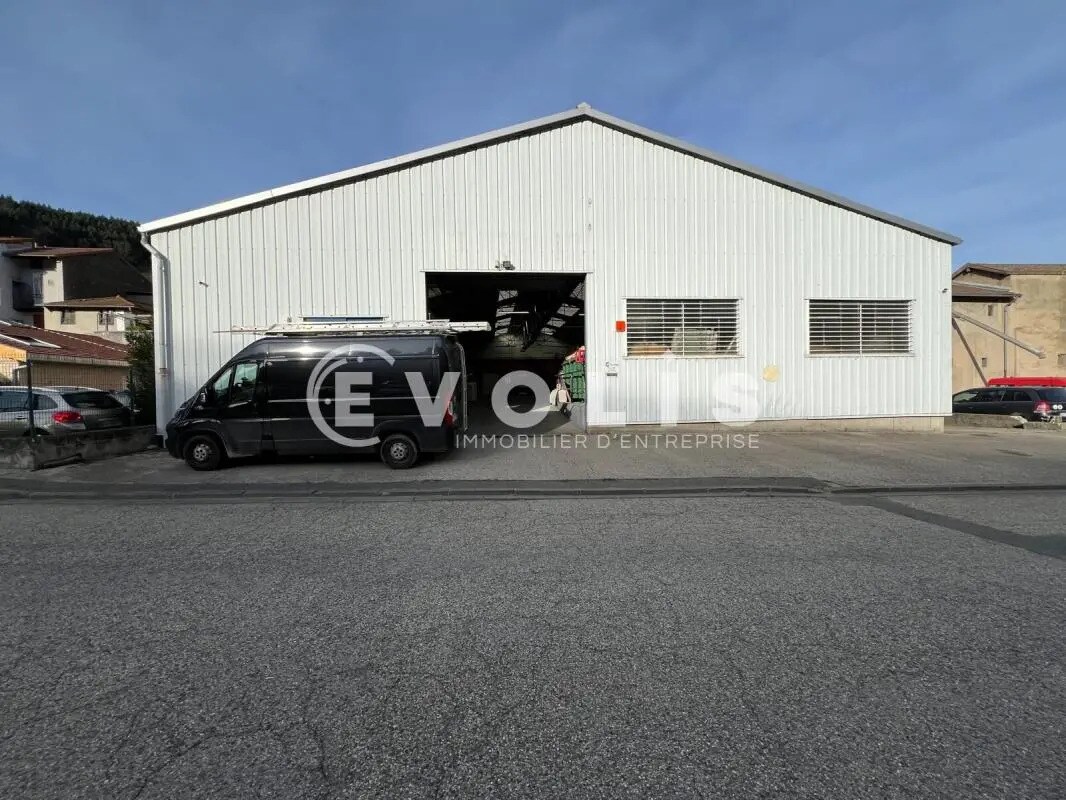 Flex in Tarare for sale Building Photo- Image 1 of 12