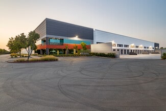 Plus de détails pour 2660 Sarnen St, San Diego, CA - Industriel à louer