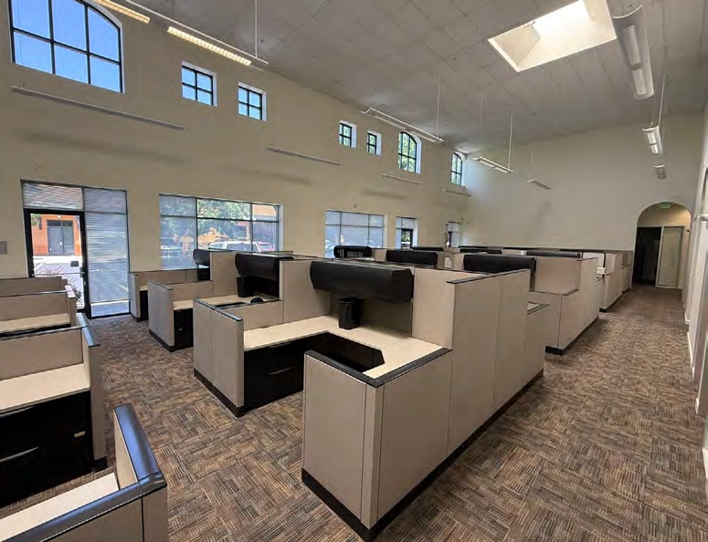 1445 Technology Ln, Petaluma, CA 94954 - Unité A4-A7 -  - Photo intérieure - Image 1 of 1