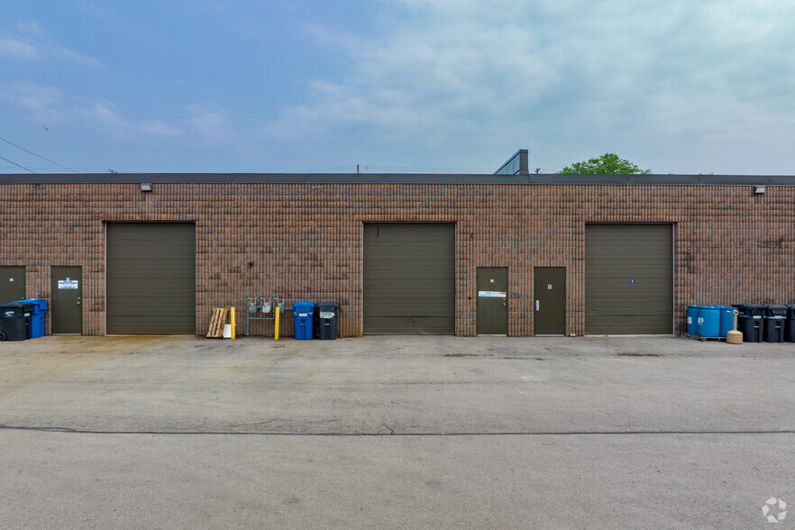 4087 Harvester Rd, Burlington, ON for lease - Building Photo - Image 3 of 5