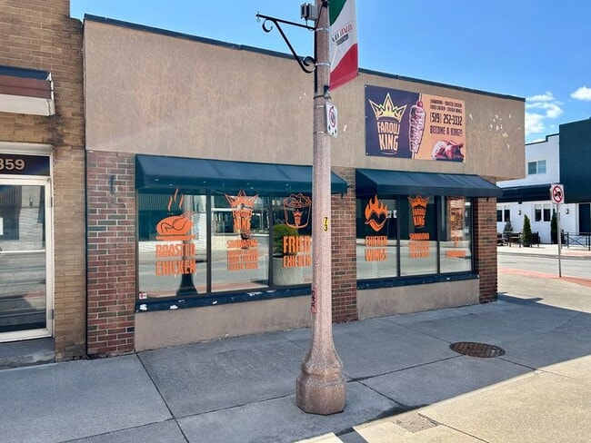 More details for 851 E Erie St, Windsor, ON - Retail for Sale