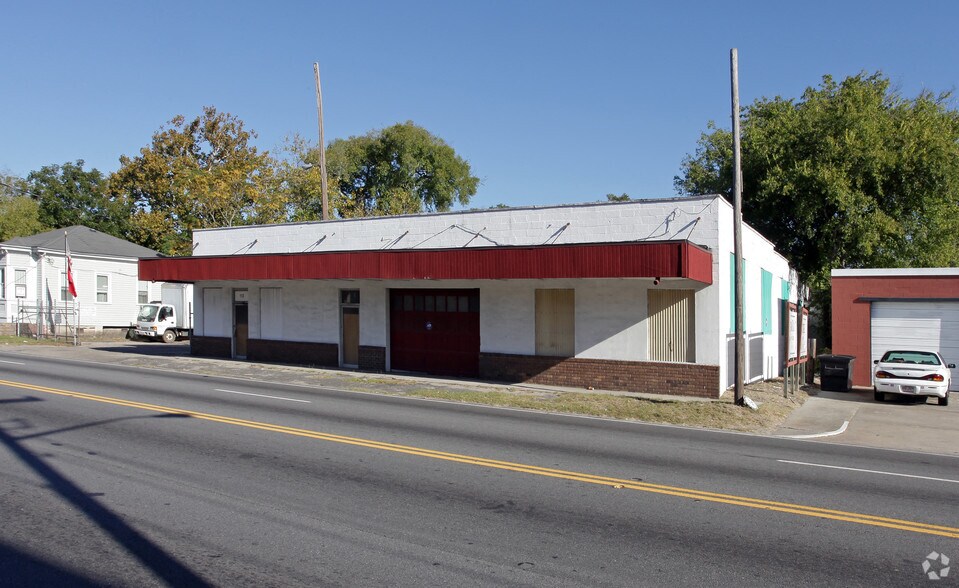 112 W Victory Dr, Savannah, GA à vendre - Photo du bâtiment - Image 2 de 7
