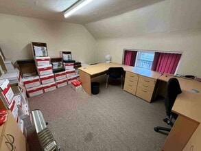 64 High St, Stone for lease Interior Photo- Image 1 of 2