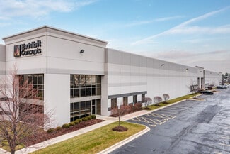 More details for 300 Airport Rd, Elgin, IL - Industrial for Lease