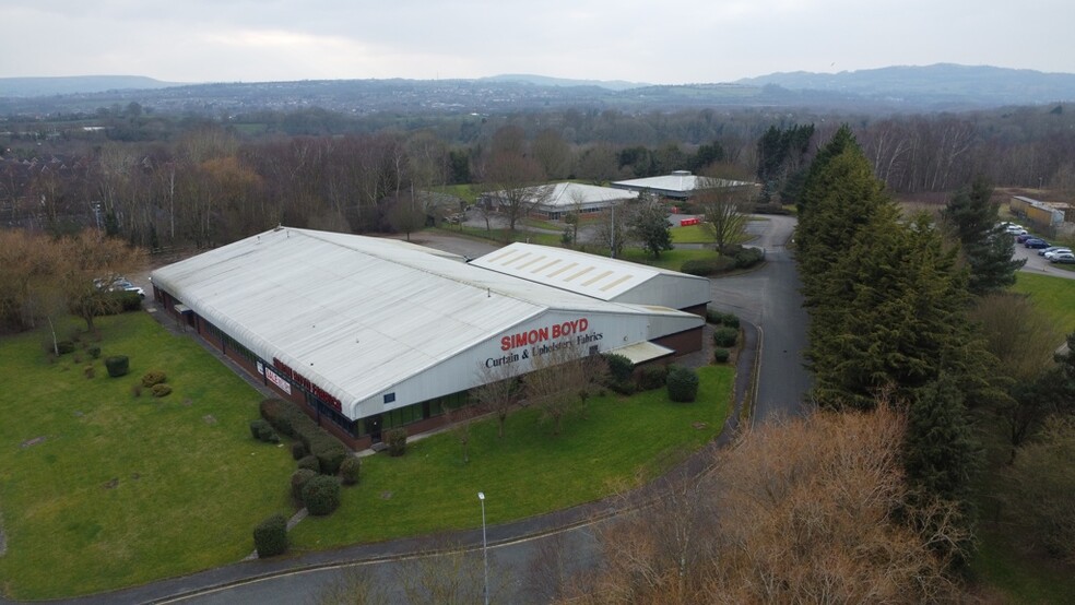 Chester Rd, Wrexham à louer - Photo du bâtiment - Image 2 de 5