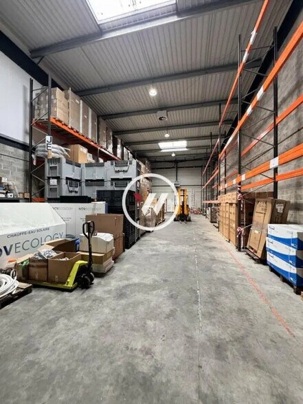 Flex in Tremblay-en-France for lease - Building Photo - Image 3 of 6