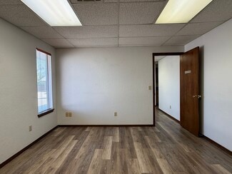 More details for 9212 N Rockwell Ave, Oklahoma City, OK - Office for Lease