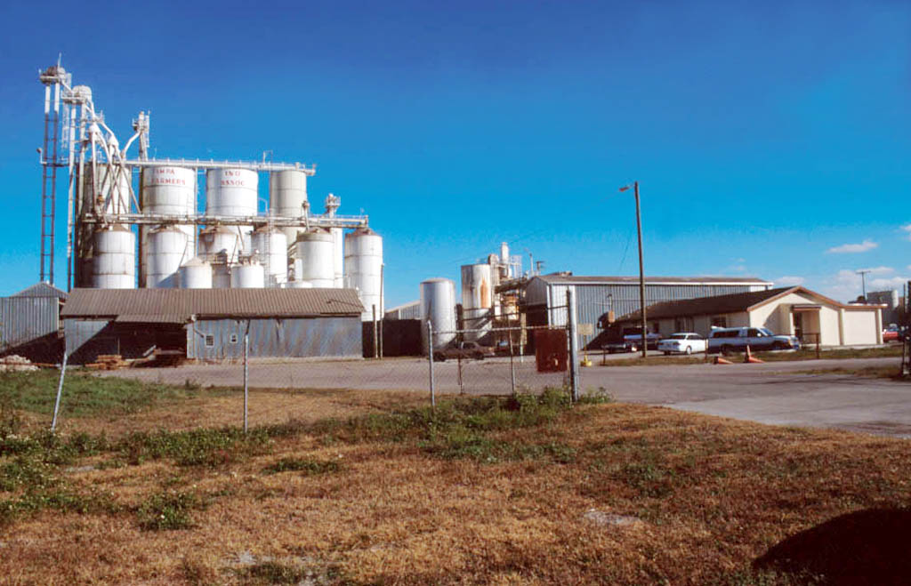 2502 Turkey Creek Rd, Plant City, FL for lease Primary Photo- Image 1 of 3