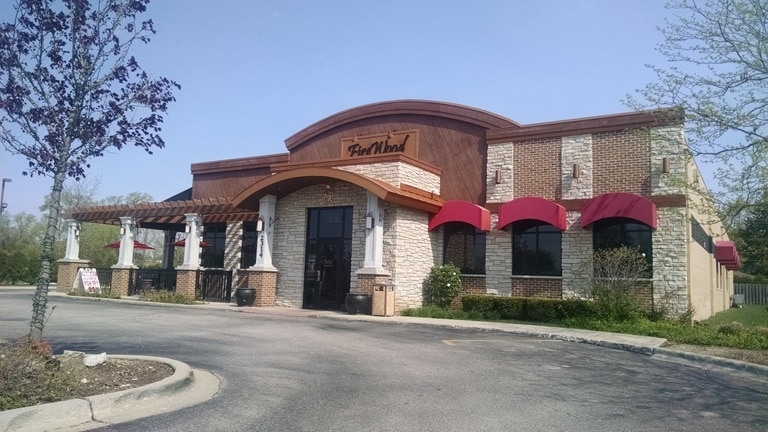 2314 W Route 120, Mchenry, IL à louer - Photo principale - Image 1 de 11