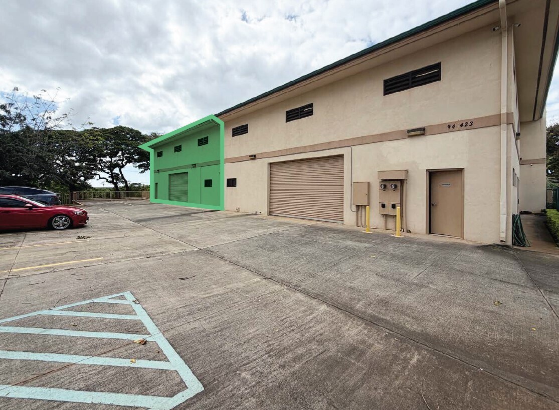94-423 Akoki St, Waipahu, HI for lease Primary Photo- Image 1 of 9