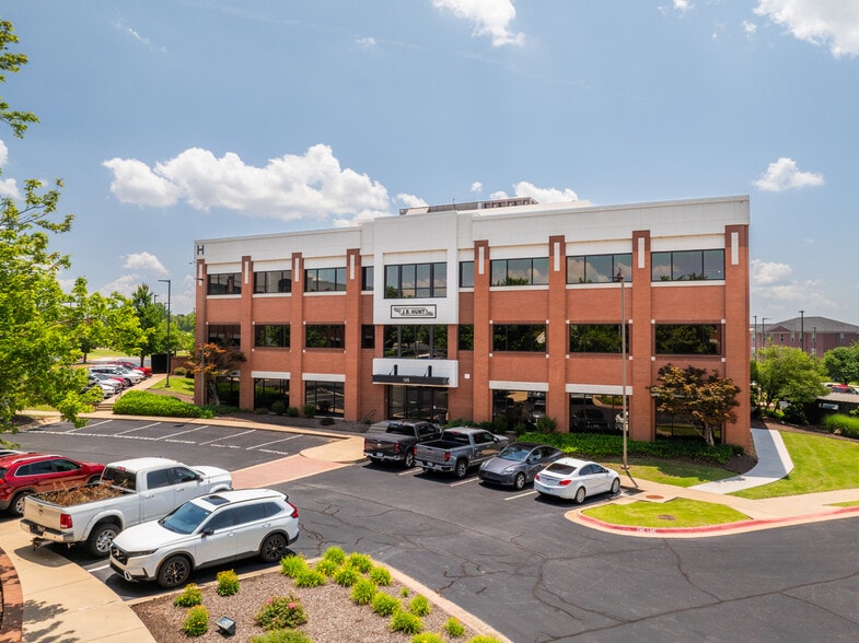 506 Enterprise Dr, Lowell, AR for lease - Building Photo - Image 3 of 6