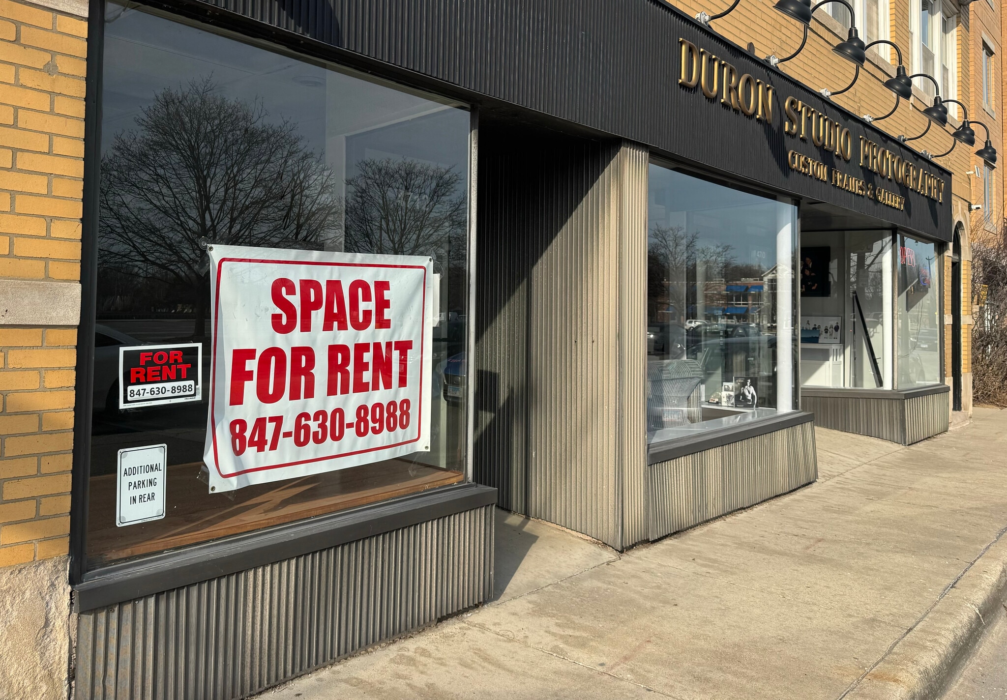 4712 Oakton St, Skokie, IL for lease Primary Photo- Image 1 of 3