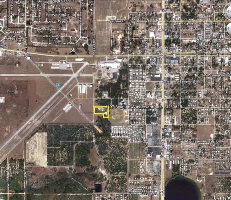 1311 Aviation Way, Avon Park, FL à vendre Photo principale- Image 1 de 9