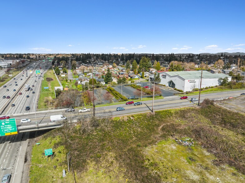 1767 S 48th St, Tacoma, WA à louer - Photo du bâtiment - Image 2 de 12
