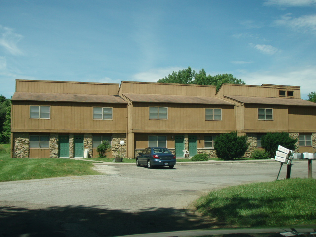 300 E 261 South, Kokomo, IN for sale - Primary Photo - Image 1 of 1