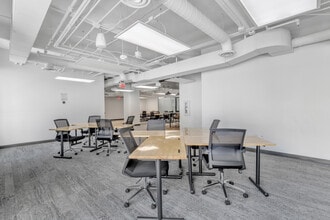 112 N Central Ave, Phoenix, AZ à louer Photo du bâtiment- Image 2 de 20