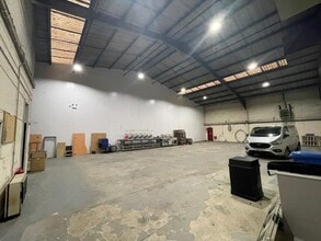 Abbeyfield Rd, Nottingham à louer Photo intérieure- Image 2 de 5