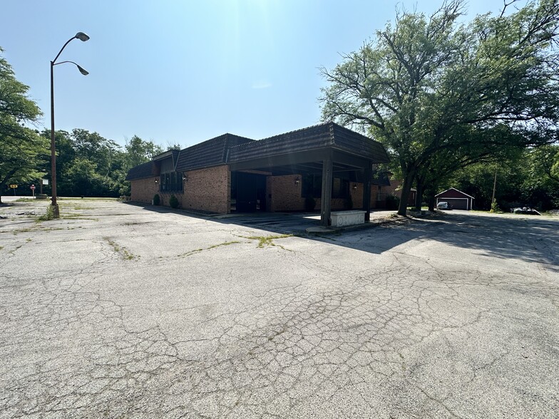 19600 Glenwood Rd, Chicago Heights, IL for sale - Building Photo - Image 1 of 1