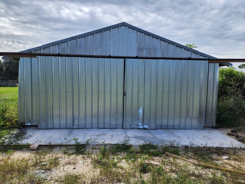 Watkins Rd, Haines City, FL à louer - Photo du bâtiment - Image 2 de 5