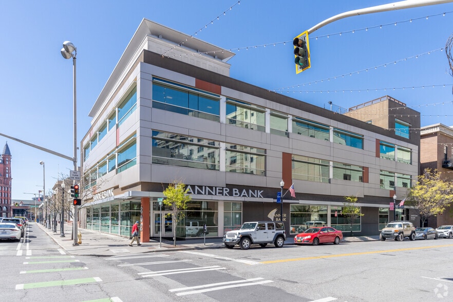 111 N Post St, Spokane, WA for lease - Building Photo - Image 2 of 4