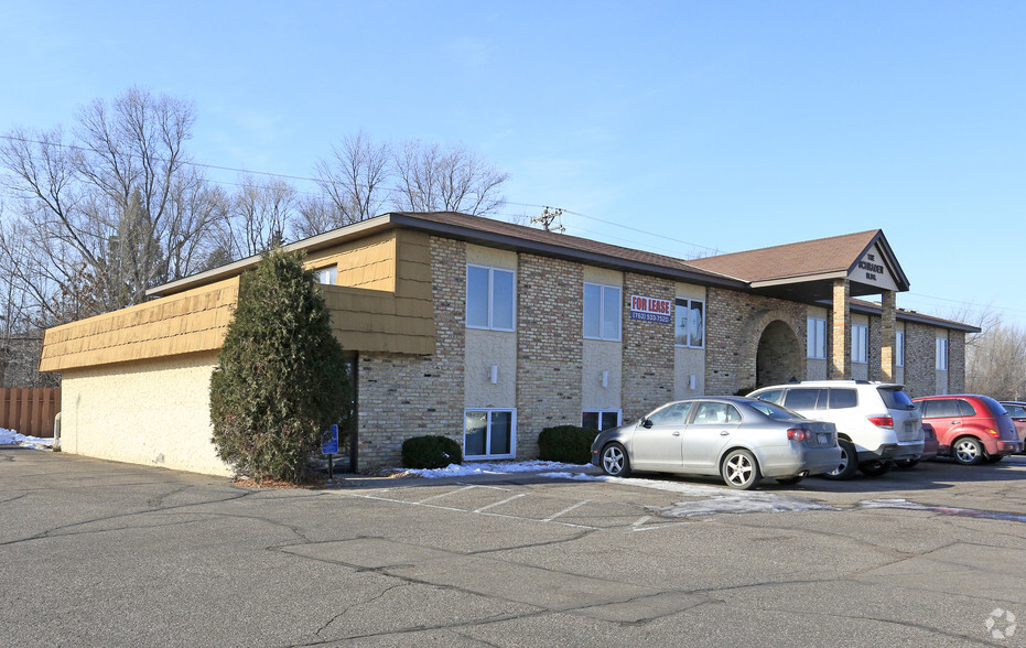 5501 Lakeland Ave, Minneapolis, MN for lease - Building Photo - Image 2 of 2