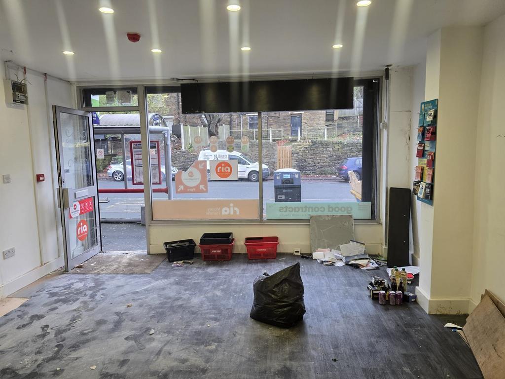 302 Keighley Rd, Bradford à louer Photo du bâtiment- Image 1 de 8