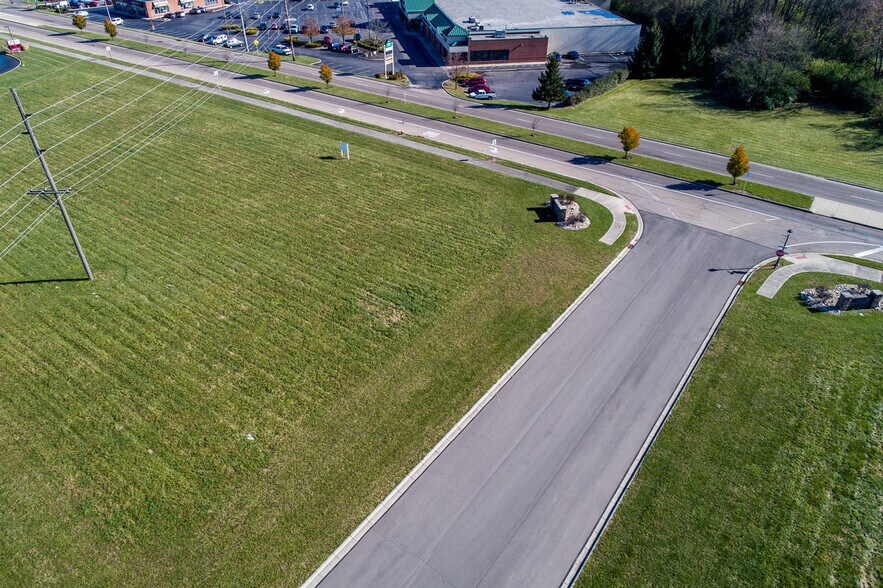 Beechwood Dr, Germantown, OH à vendre - Photo du bâtiment - Image 3 de 13