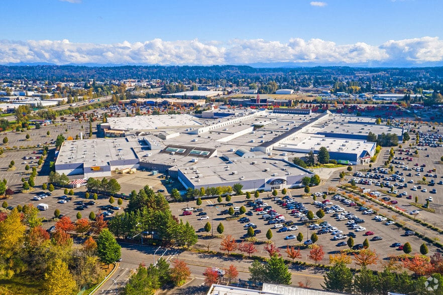 1101 Outlet Collection Way, Auburn, WA for lease - Building Photo - Image 2 of 9