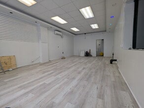 100-118 W 168th St, Bronx, NY for lease Interior Photo- Image 2 of 3