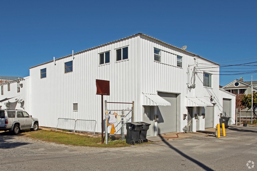 530-540 Louisa St, New Orleans, LA for lease - Primary Photo - Image 1 of 9