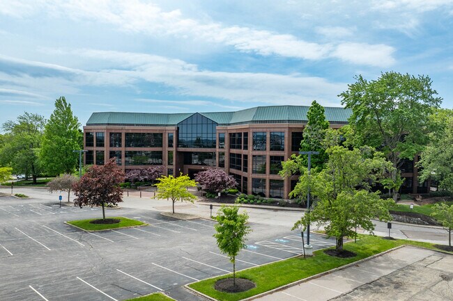 Plus de détails pour 30 Merchant St, Cincinnati, OH - Bureau, Commerce de détail à louer