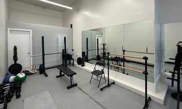 4405-4429 California St, San Francisco, CA for lease Interior Photo- Image 2 of 3