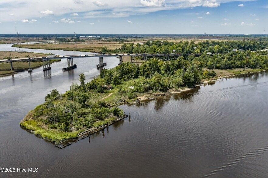 1100 Point Harbor Rd, Wilmington, NC à vendre - Photo principale - Image 1 de 29
