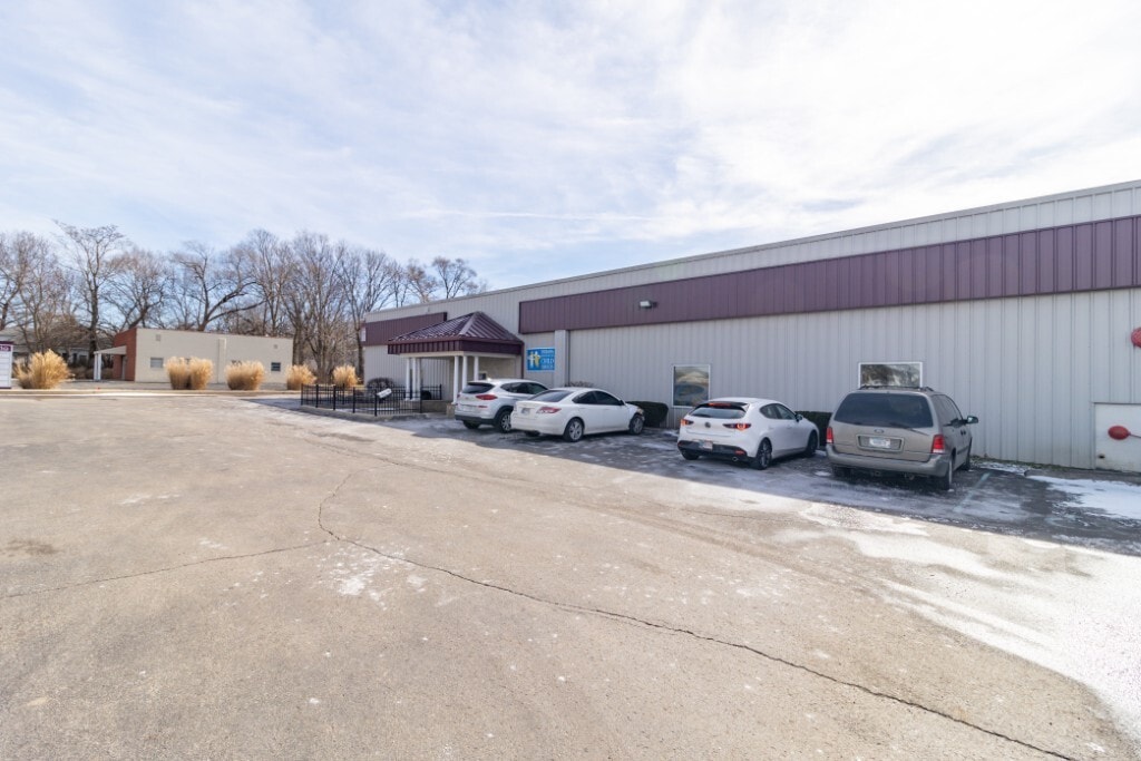 503-527 New York Ave, New Castle, IN for lease Primary Photo- Image 1 of 18