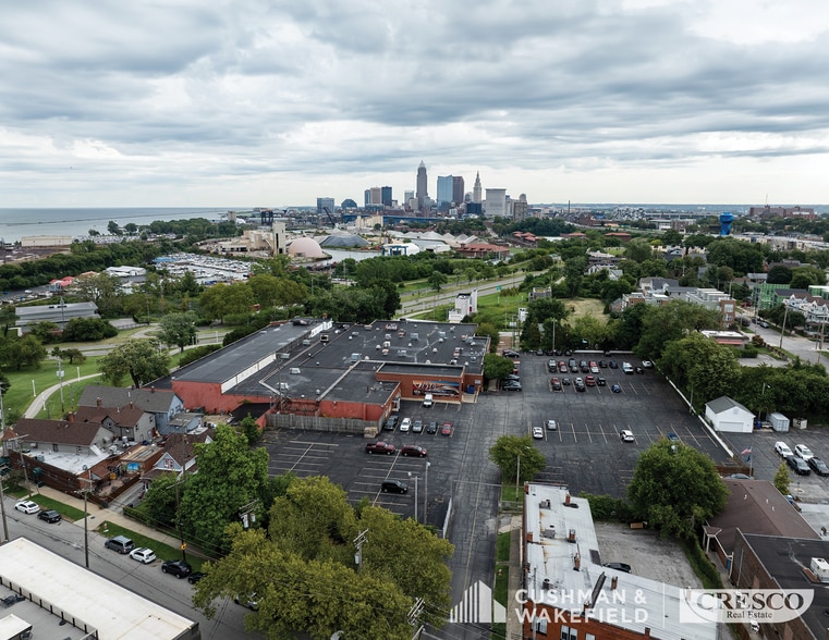 5502 Cass Ave, Cleveland, OH for lease - Primary Photo - Image 1 of 7