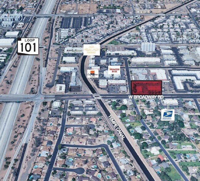 2534 W Broadway Rd, Mesa, AZ à louer - Photo du bâtiment - Image 3 de 12