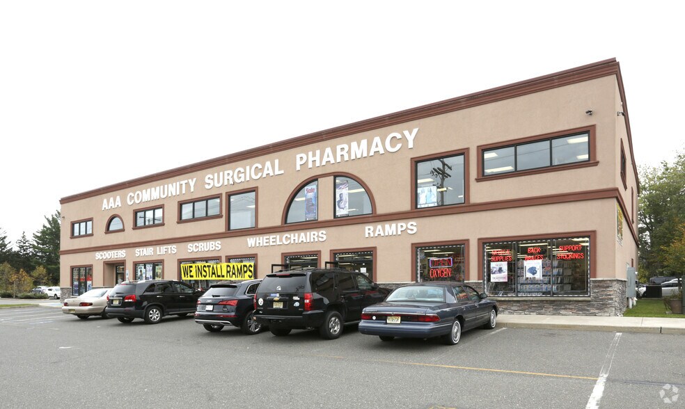 163 W Route 37, Toms River, NJ for lease - Primary Photo - Image 1 of 6