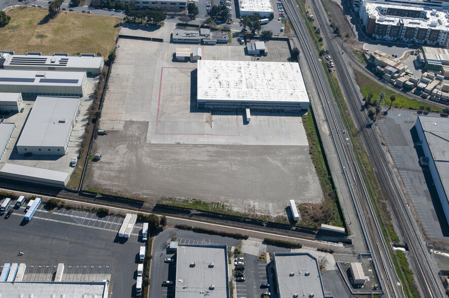 2875 Prune Ave, Fremont, CA for lease - Building Photo - Image 2 of 8