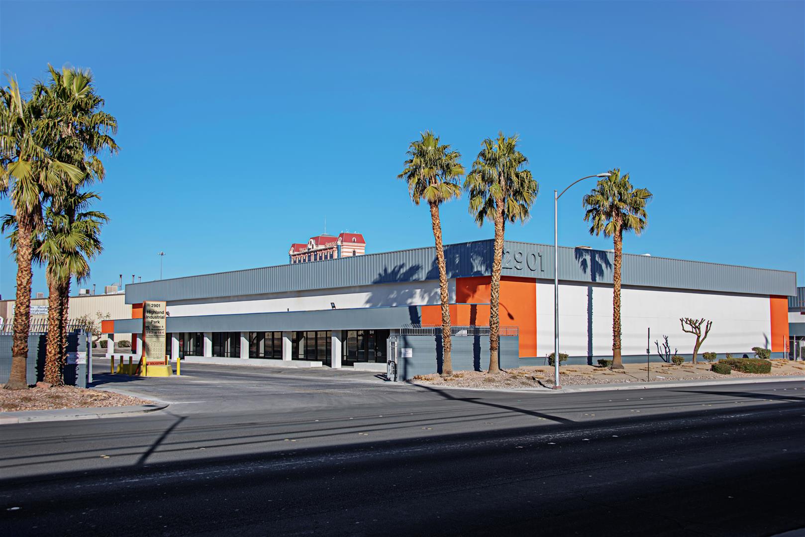2901 S Highland Dr, Las Vegas, NV for lease Building Photo- Image 1 of 5