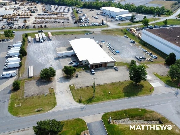 1300 Heil Quaker Blvd, La Vergne, TN for sale - Building Photo - Image 2 of 3