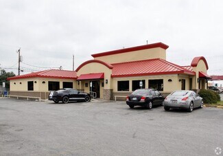 More details for 4001 W Commerce St, San Antonio, TX - Retail for Sale