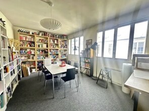 Rue Du Faubourg Saint-Antoine, Paris à louer Photo intérieure- Image 2 de 11