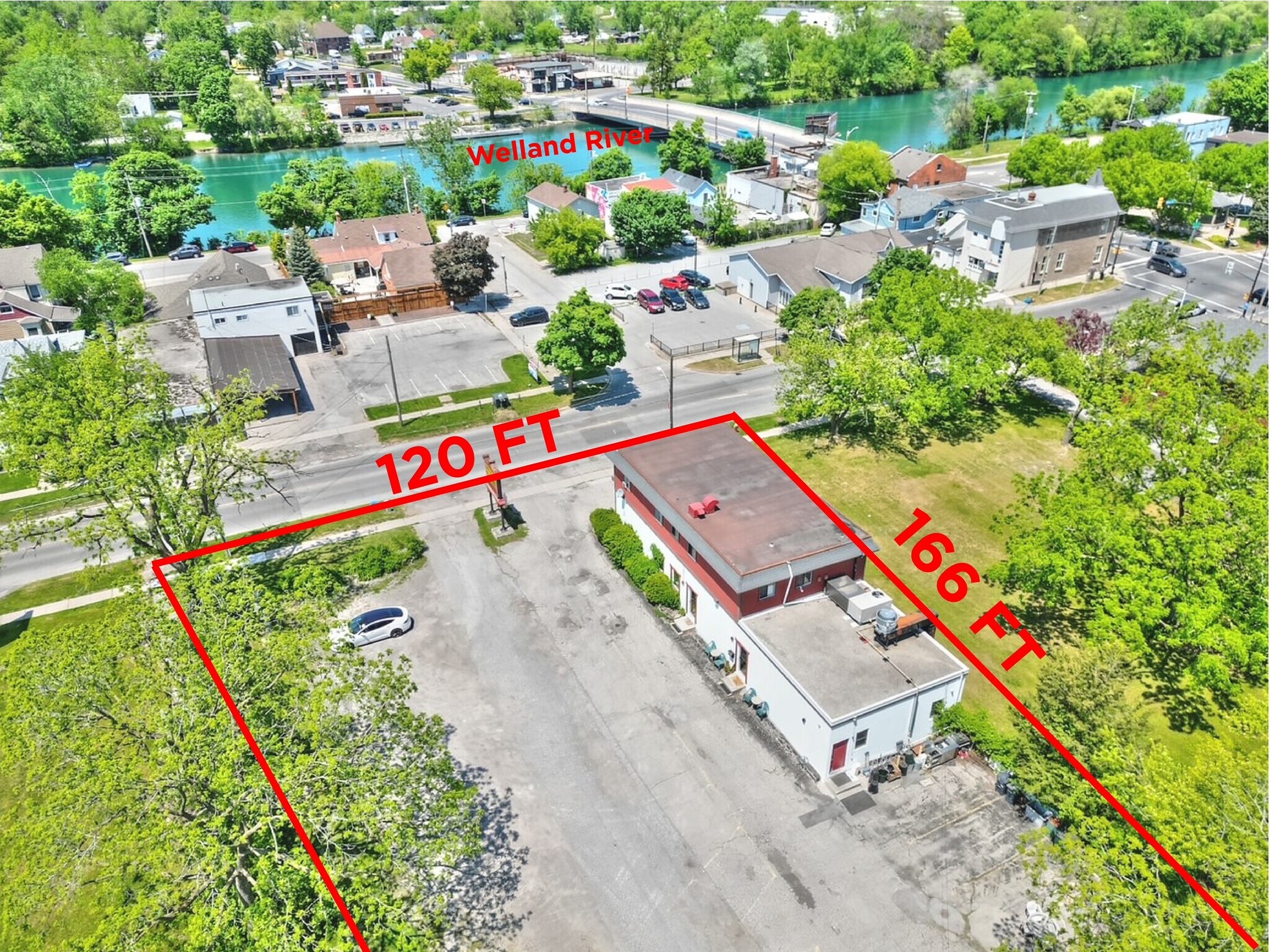 3786 Main St, Niagara Falls, ON à vendre Photo du bâtiment- Image 1 de 1