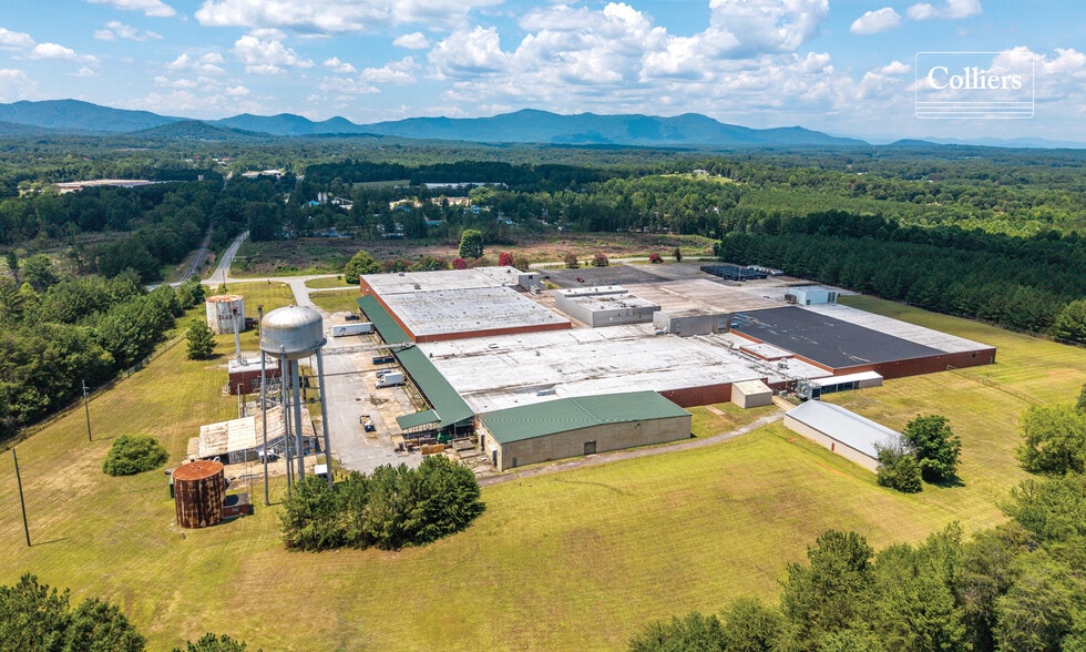 300 Landrum Mill Rd, Landrum, SC for sale - Building Photo - Image 3 of 11