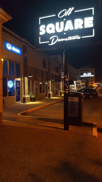 241 S Broadway Ave, Tyler, TX à louer - Photo du bâtiment - Image 1 de 4