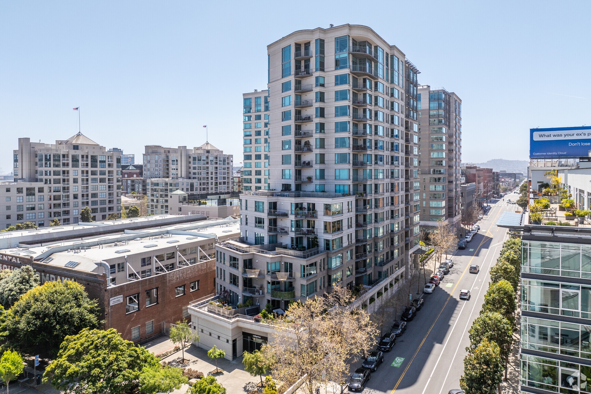 219 Brannan St, San Francisco, CA for sale Primary Photo- Image 1 of 4