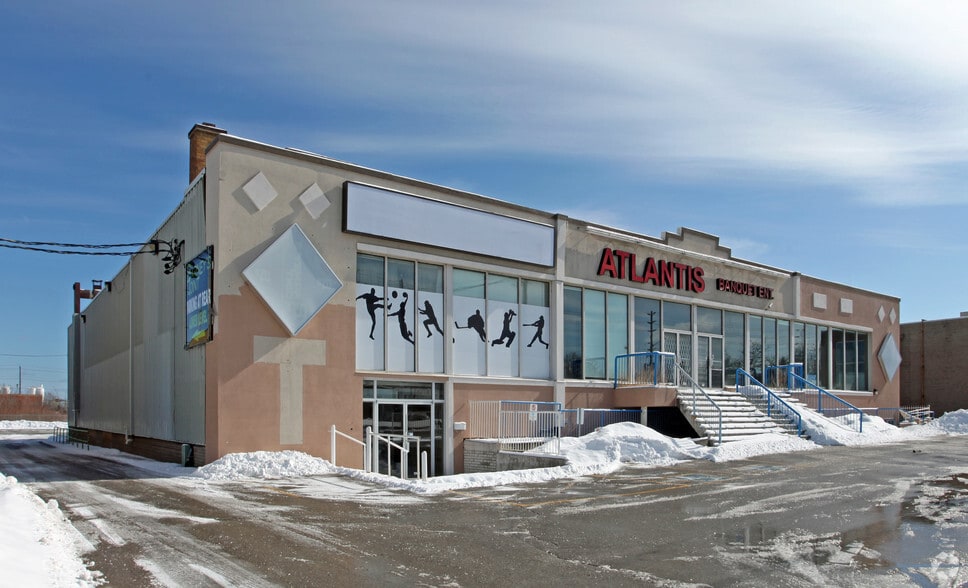 1199 Kennedy Rd, Toronto, ON for sale - Primary Photo - Image 1 of 1