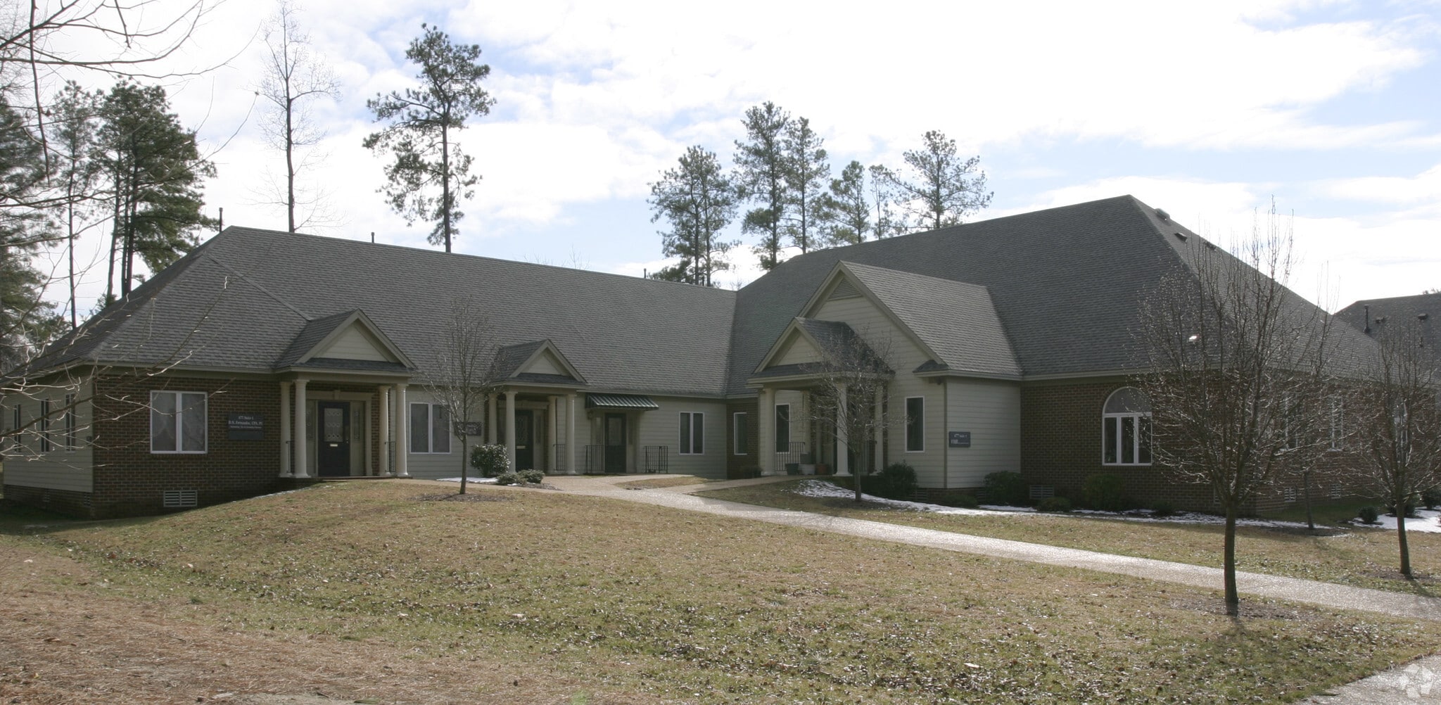 477 McLaws Cir, Williamsburg, VA for lease Primary Photo- Image 1 of 21