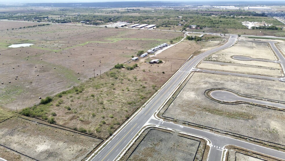 158 Stockmen Ln, Maxwell, TX à vendre - Photo du bâtiment - Image 3 de 6