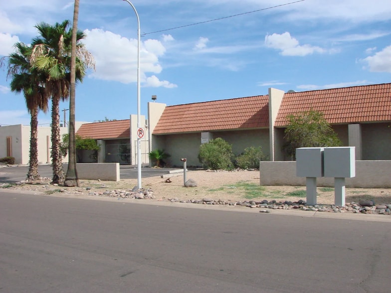 1849 E 3rd St, Tempe, AZ à louer - Photo du bâtiment - Image 2 de 4